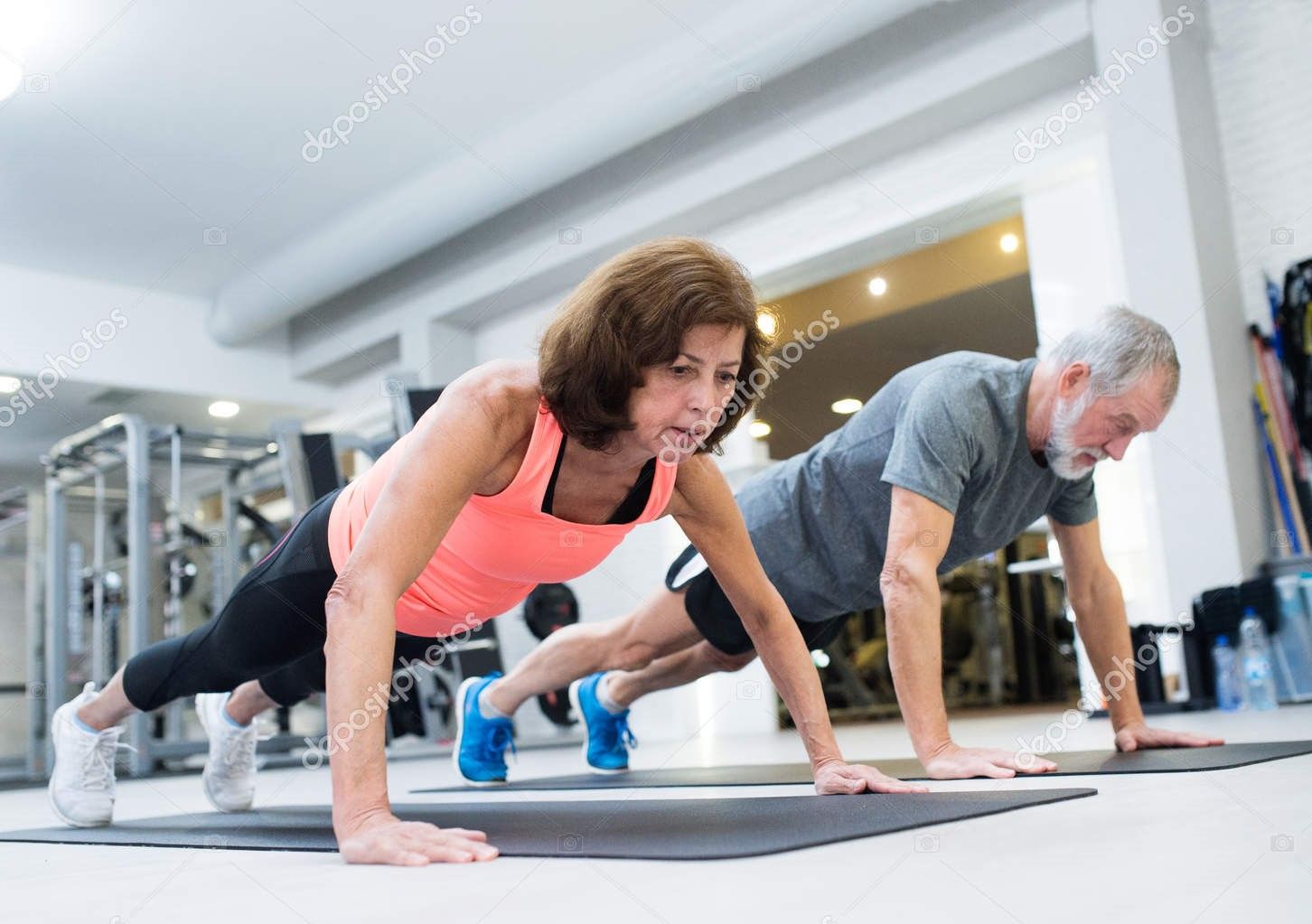 Seguir una dieta mediterránea hipocalórica y practicar ejercicio retrasa la pérdida de masa muscular asociada a la edad